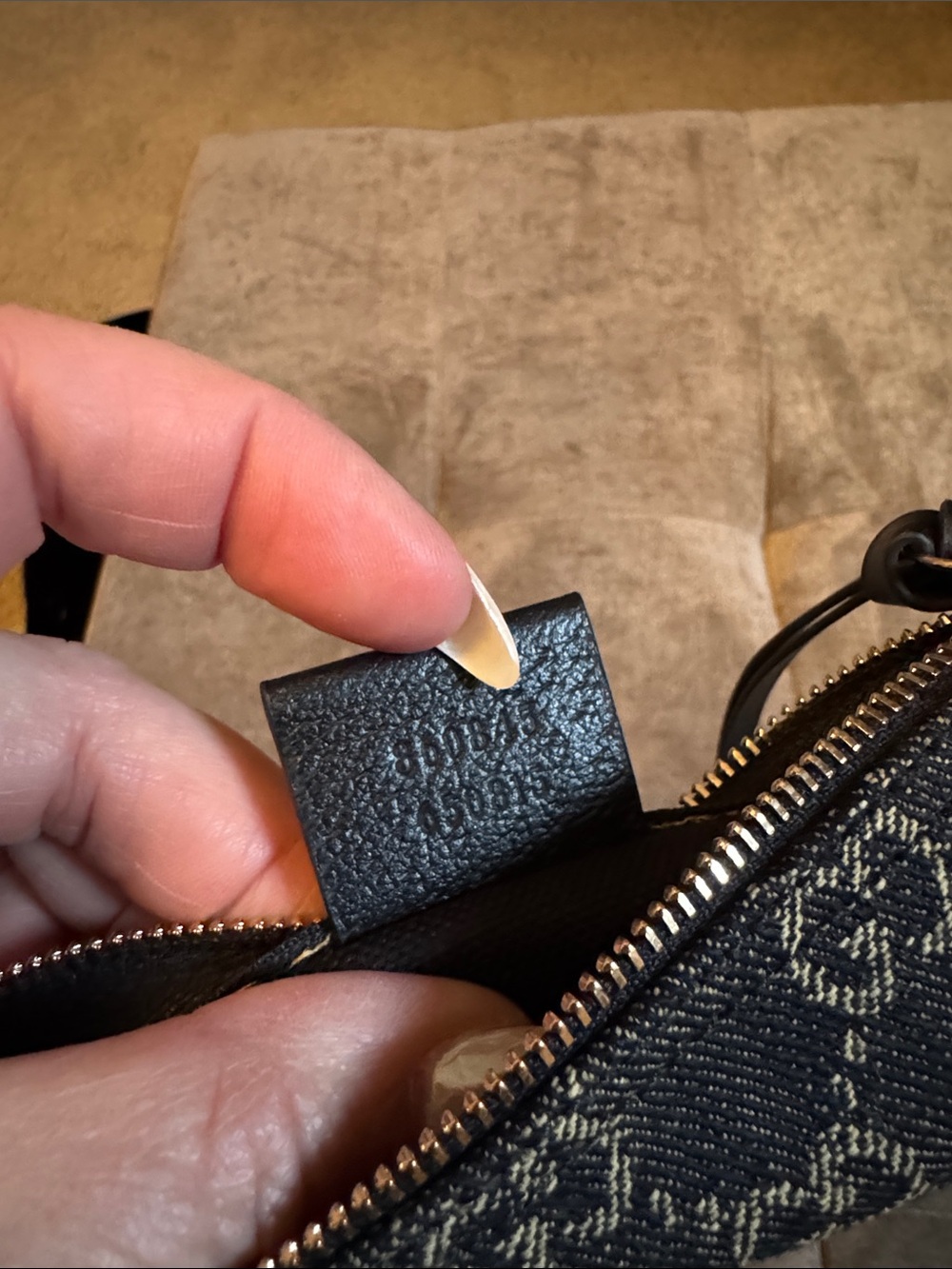 Gucci Black GG Monogram wristlet (from Small Giglio) - Picture 3 of 3